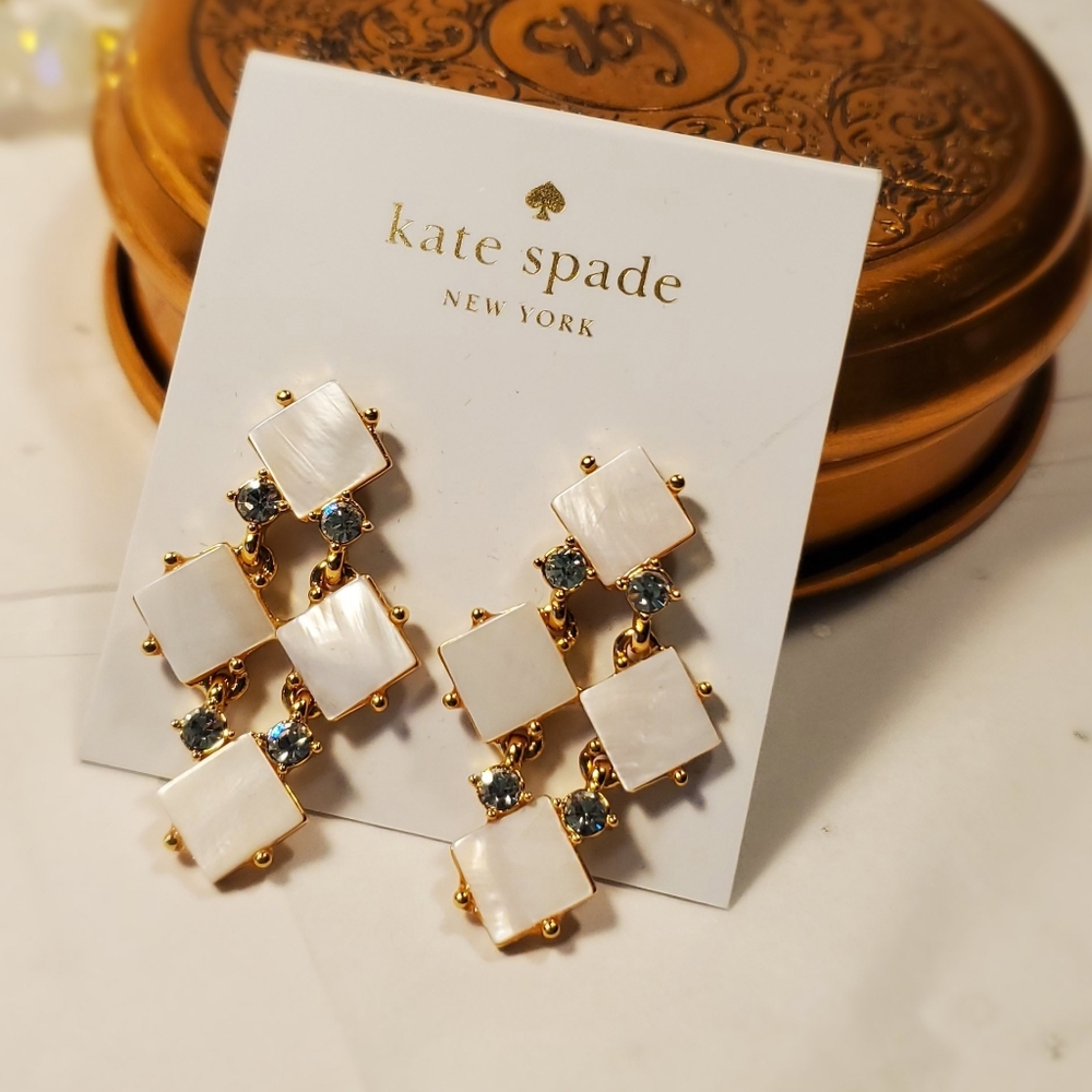 Kate Spade ♤ 'Pearl Cove' Chandelier Earrings